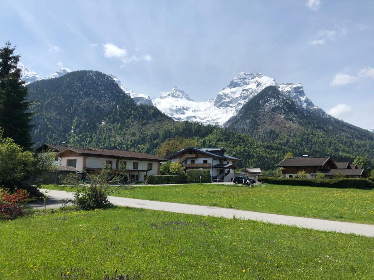 Haus Bergsicht Lofer Apartment Exterior foto